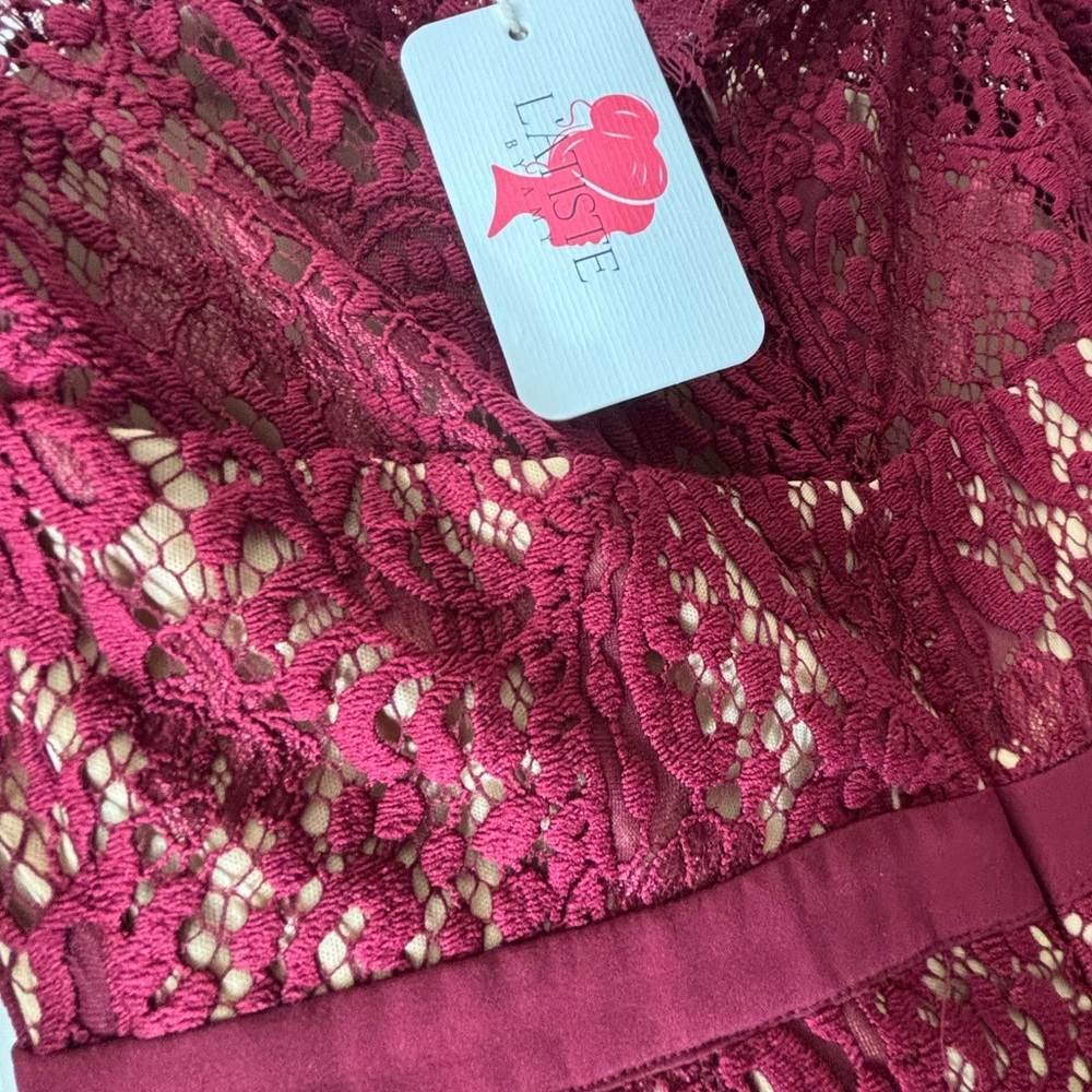 NWT L'ATISTE Burgundy Lace Long Sleeve off the shoulder Dress - Picture 3 of 4